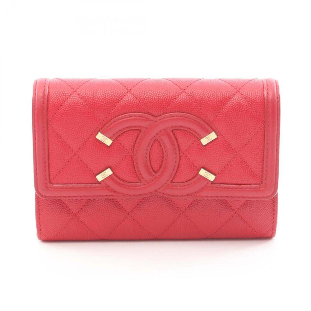 CHANEL Red Caviar Leather Wallet